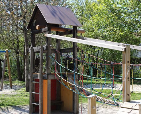 Spielplatz Kletterhaus