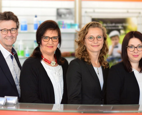 Peter Stumpf und sein Team: Astrid Gerstlberger, Melanie Wuschik und Katharina Messerschmidt (v.l.n.r.). Foto: Matthias Hoffmann