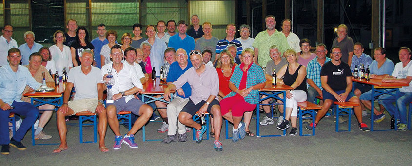 Traditionelles Sportturnier, traditionelles Beisammensein: Beim Stockschützen-Turnier der Nachbargemeinden spielt auch immer das Miteinander eine große Rolle.