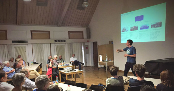 Der Heimstettener Medizinstudent Manuel Spagl berichtete im Pfarrsaal St. Andreas von seinem Einsatz auf der Sea Watch