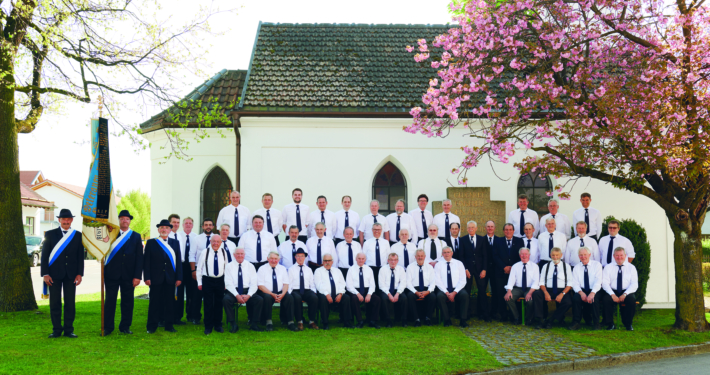 Veteranen- und Soldatenverein Heimstetten: Gruppenfoto der Vereinsmitglieder (2019).