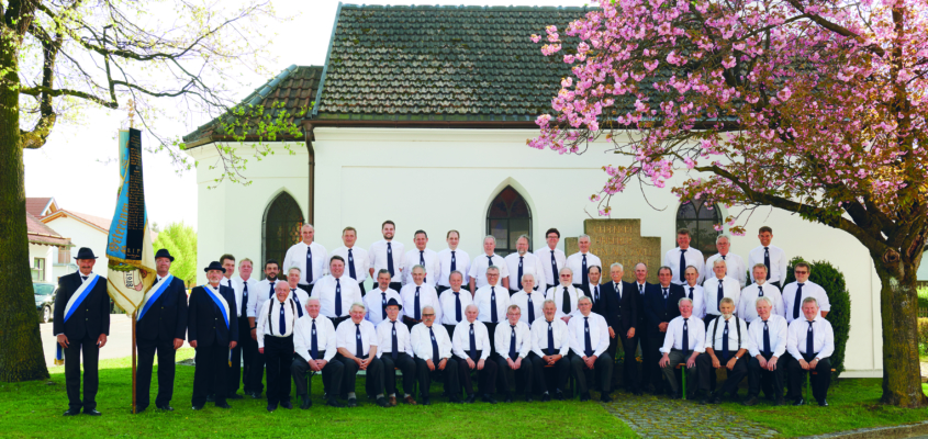 Veteranen- und Soldatenverein Heimstetten: Gruppenfoto der Vereinsmitglieder (2019).