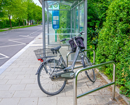 Anlehnbügel für Fahrräder an Bushaltestellen