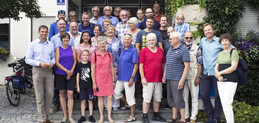 Abschlussveranstaltung vor dem Rathaus