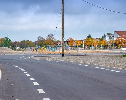 Geöffnet: Die Heimstettner Straße ist für den Verkehr nun durchgängig befahrbar. Der Durchstich war Teil des Bürgerentscheids zu Kirchheim 2030.