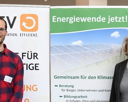 Teilnahme von Marianne Hausladen 3. Bürgermeisterin und Robert Maier Leiter Sachgebiet Umwelt, Energie und Abfallwirtschaft an der Auftaktveranstaltung zum Kommunalen Energieeffizienz-Netzwerk Ebersberg-München (Quelle: Energieagentur Ebersberg-München)