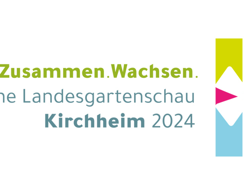 Ein „K“, das auch als „H“ zu lesen ist, mit starkem Fokus auf die Blütenmitte – so präsentiert sich das Logo zur Landesgartenschau 2024 in Kirchheim.